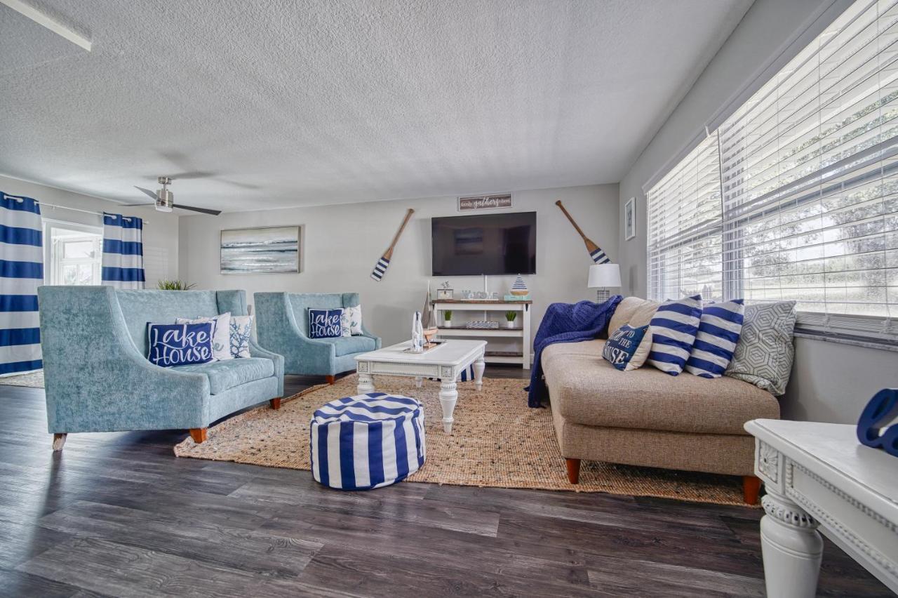 Stylish Lake Home With Huge Pool, Arcade With Ps5,And Theater Just 5 Min From Legoland Winter Haven Bagian luar foto