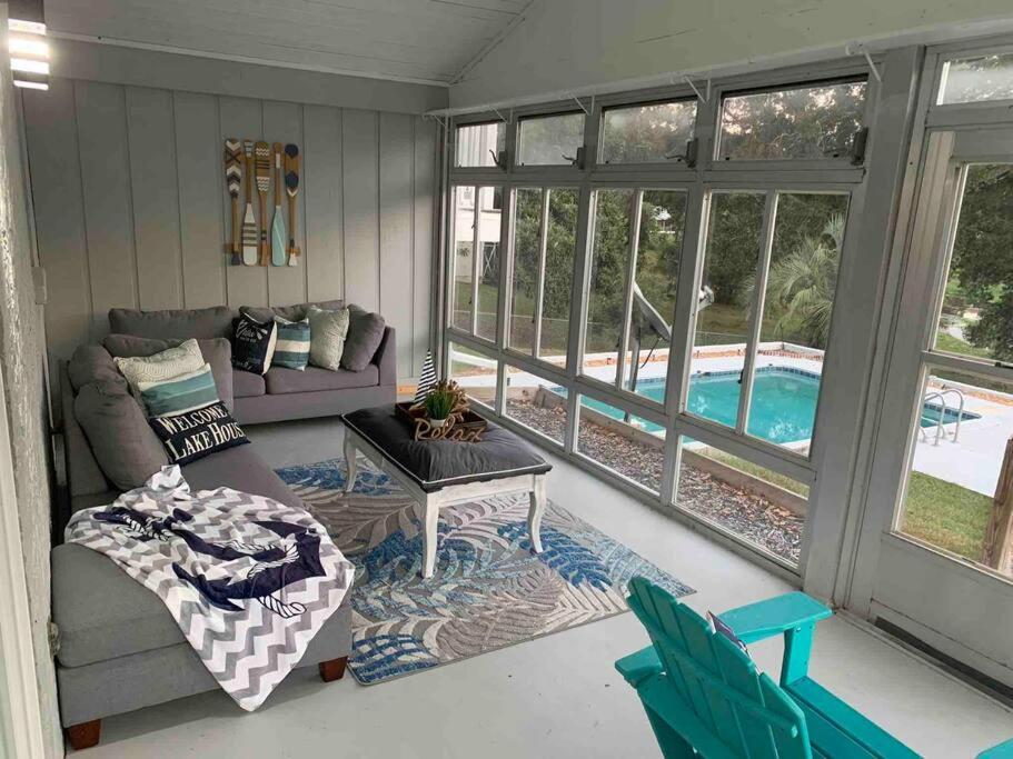 Stylish Lake Home With Huge Pool, Arcade With Ps5,And Theater Just 5 Min From Legoland Winter Haven Bagian luar foto